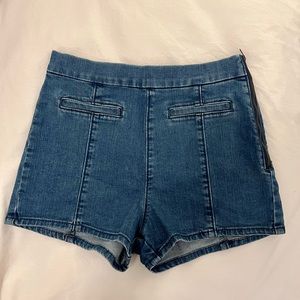 Hollister High-Waisted Jean Shorts